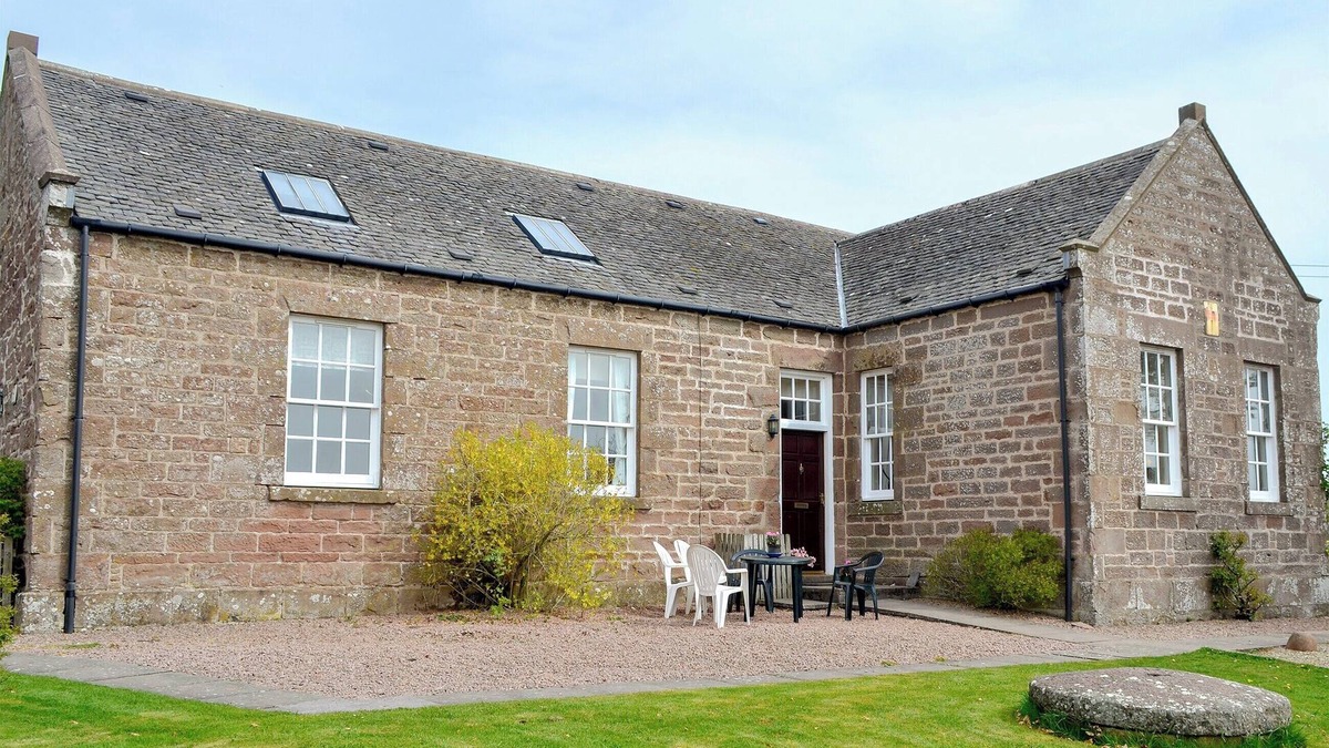 3 bedroom accommodation in Arbuthnott, near Stonehaven