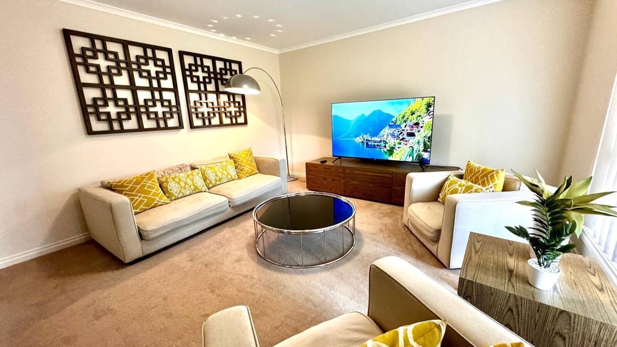 Adelaide Hills 4 bed home near Hahndorf Mt Barker