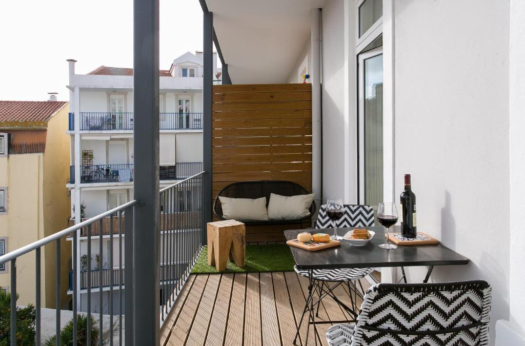 ALTIDO Elegant City Deluxe Apartment & ALTIDO Luxurious 3-bedroom Apt with Terrace in Intendente