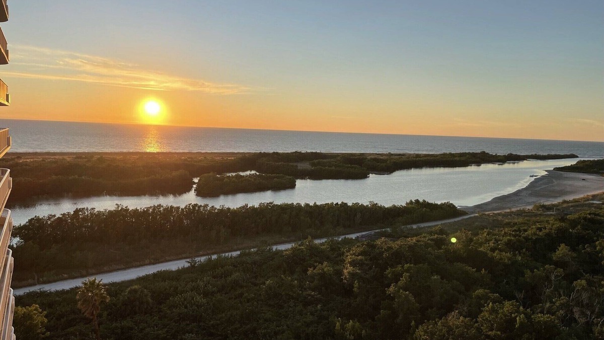 Amazing Unobstructed Views of the Gulf of Mexico