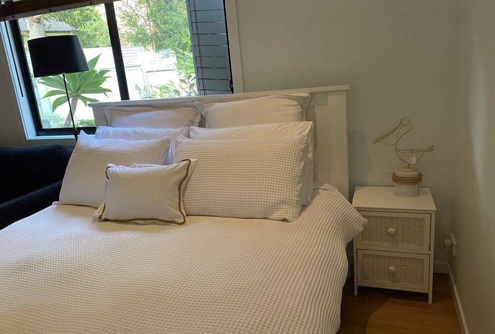 TERRIGAL- SEABREEZE-STUDIO FOR 2