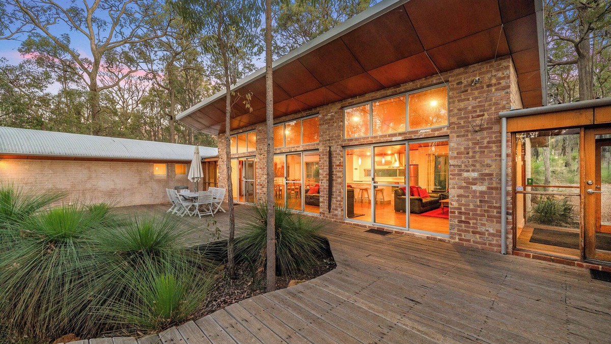 Ballakup House - A Large & Unique Bush Retreat Nestled Among Native Grass Trees