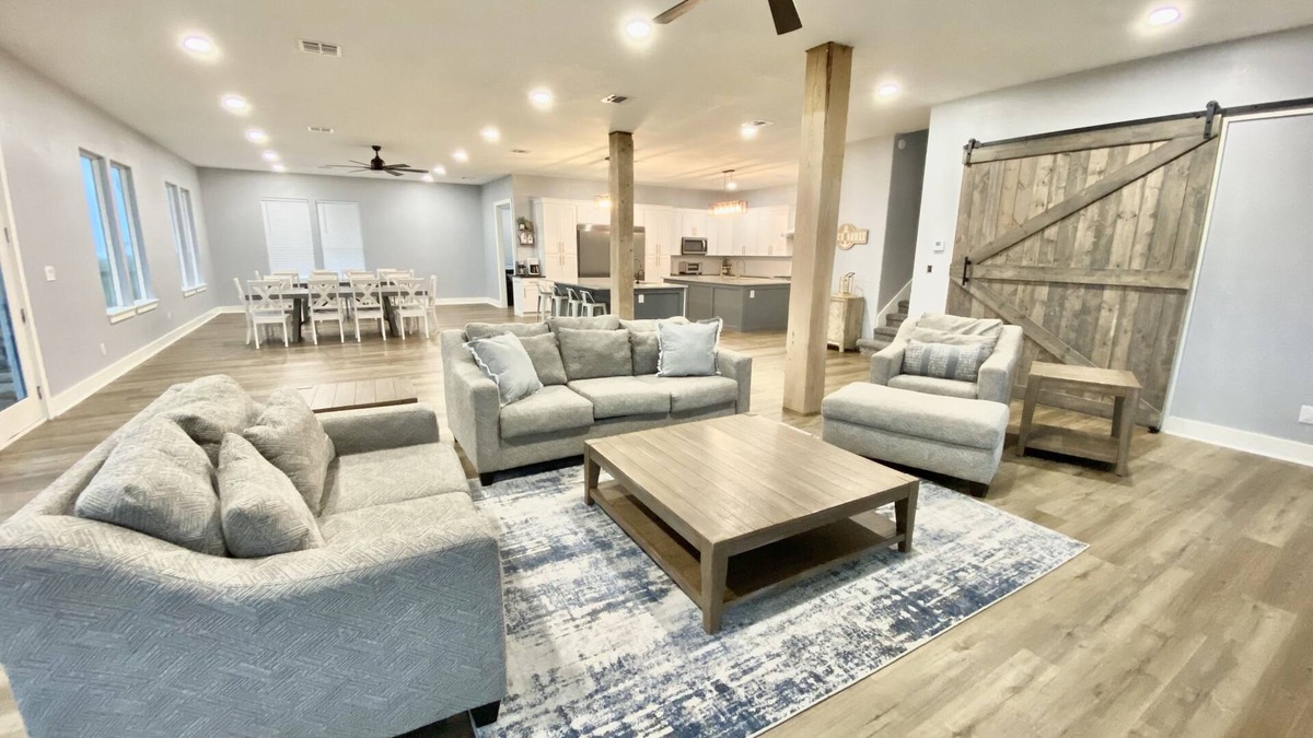 Beach Front Home - Big Enough for the Everyone - Game Room. Theater Room
