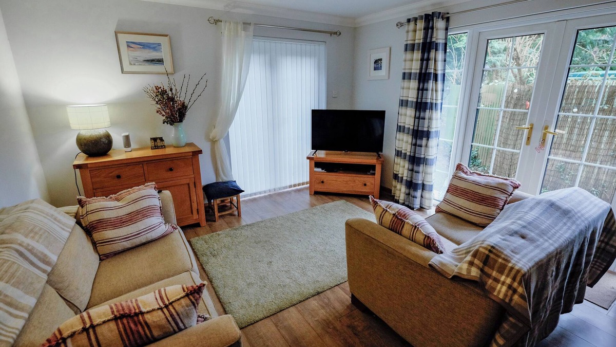 Beach Ground Floor Flat, Edinburgh, Golf Coast & Festival Sleeps 4,
