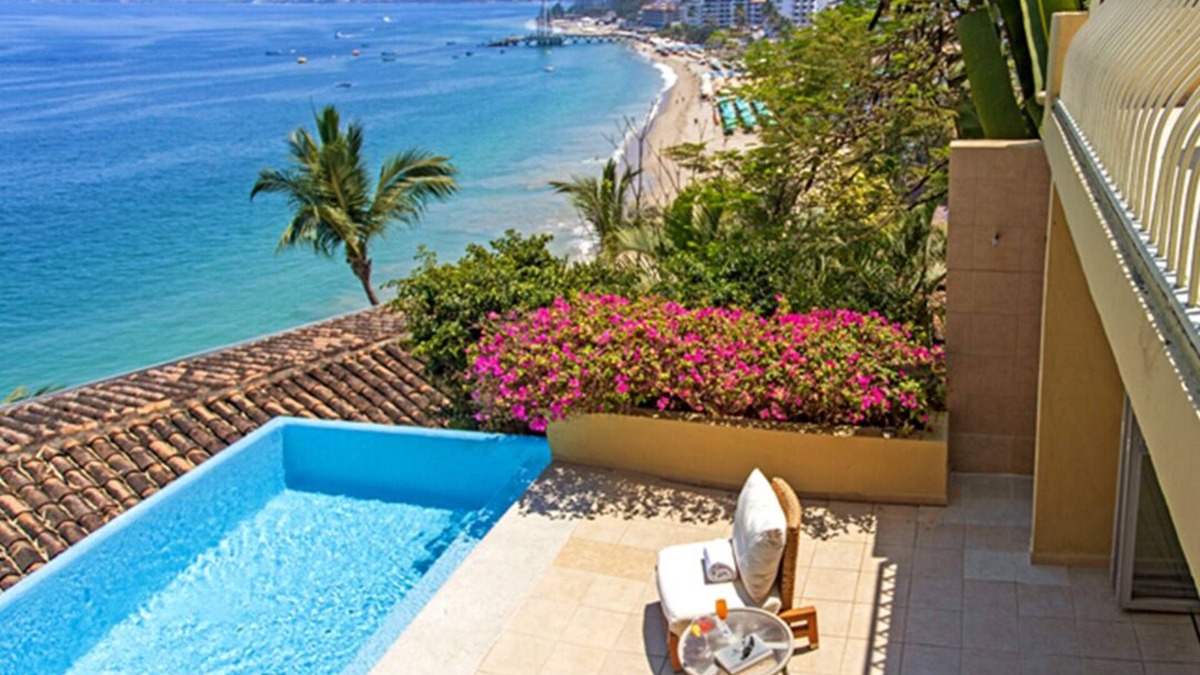 Beach House Villa - Private Beachfront 1 Bedroom