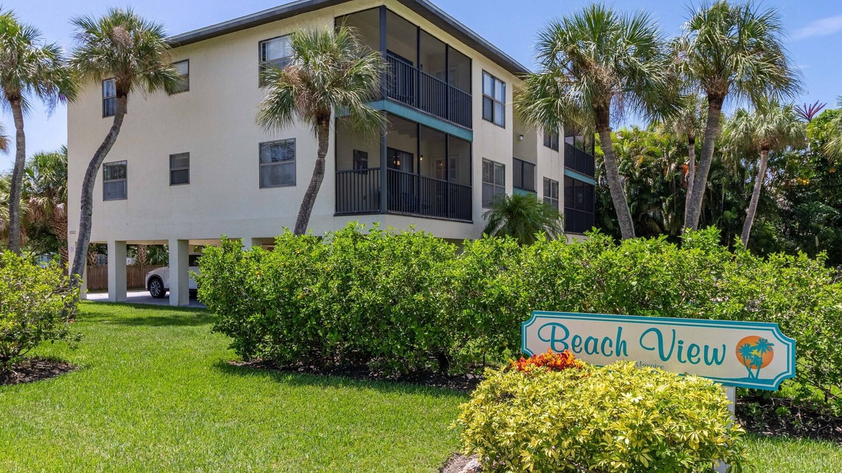 Beach View of Manatee #1 Condo by RVA