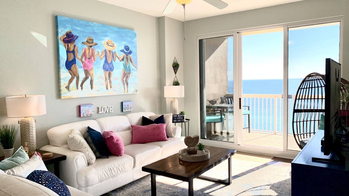 Beachfront~Amazing View~Great Location~Beach Chair Service Included 