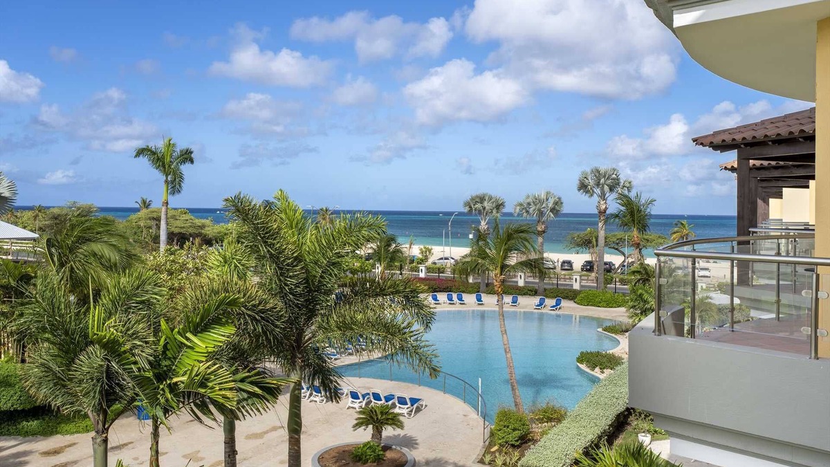 Beachfront - Brisas del Mar 2BR condo - E324