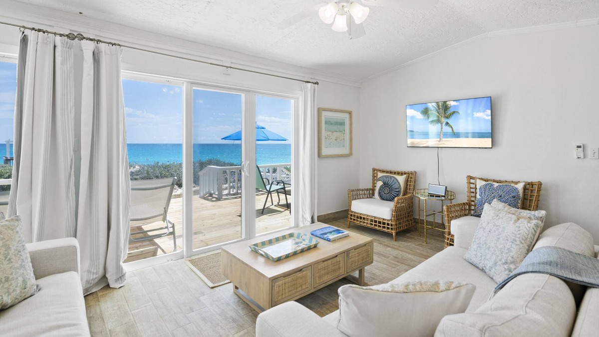 Beachfront Villa Exuma - Calypso House