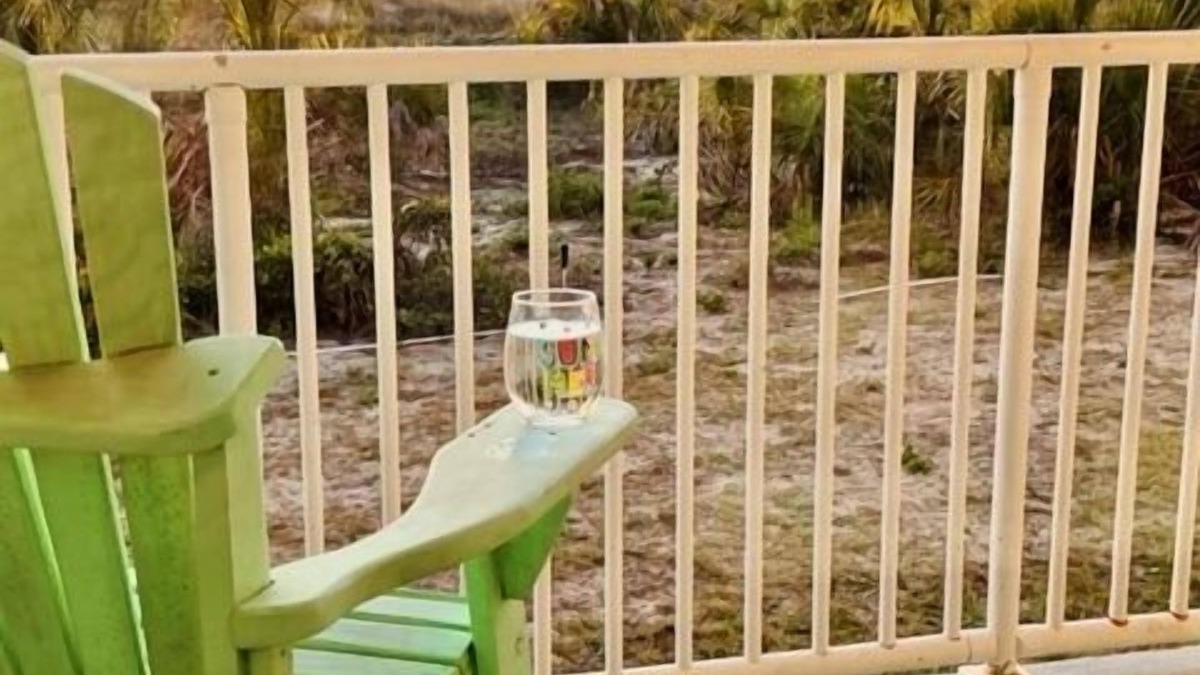  • Beachside Colony • Tybee’s Only Oceanfront Resort Summer Sale Going Fast 1/1