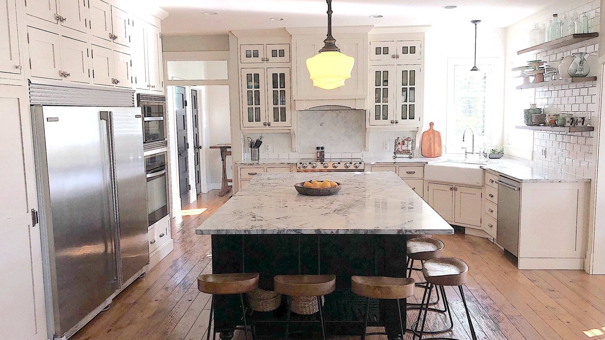 Beautiful home in Lake Chaparral