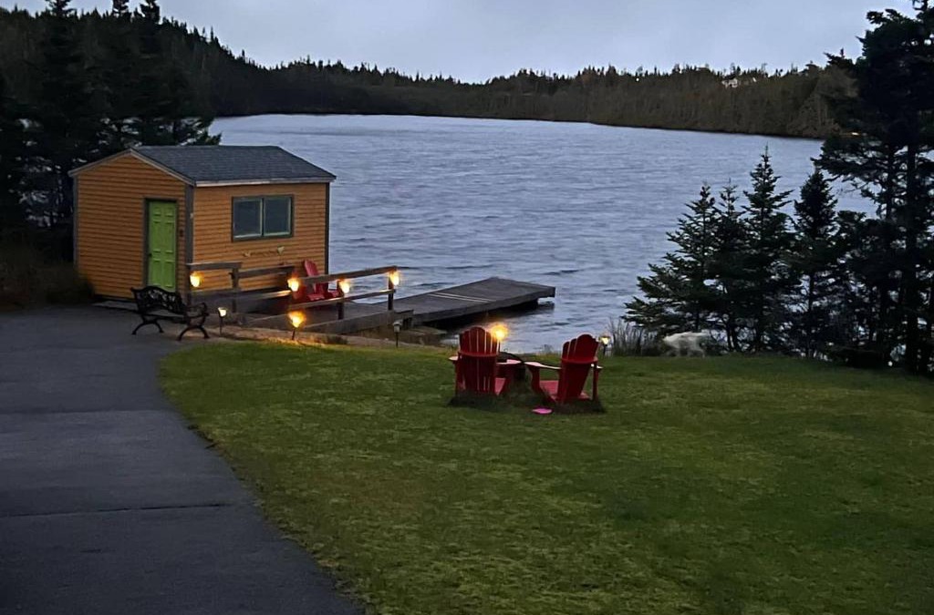 Bermuda Waterfront Ultimate Lakehouse Experience