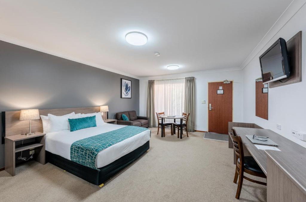 Best Western Plus Ambassador Orange