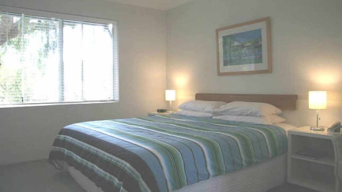 Broadwater Exec Villa 13, Busselton