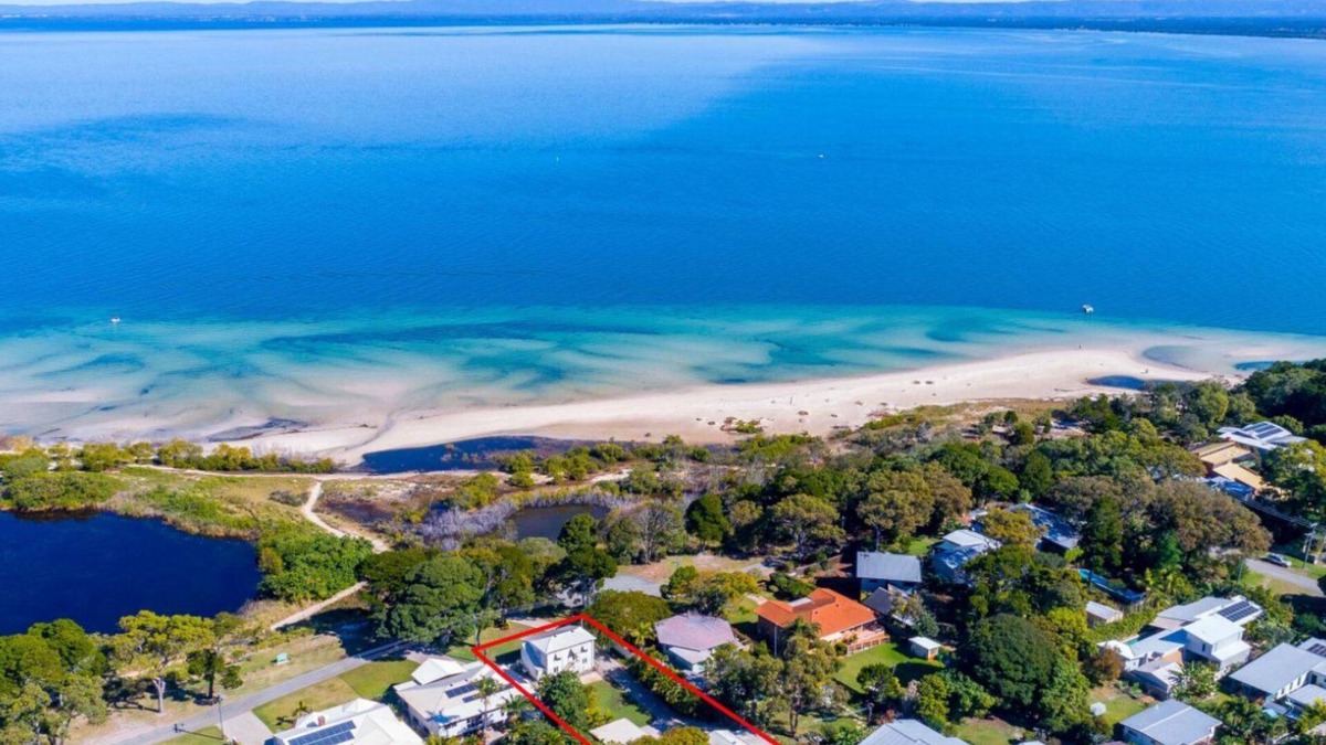 Buckley's Cottage by the Sea