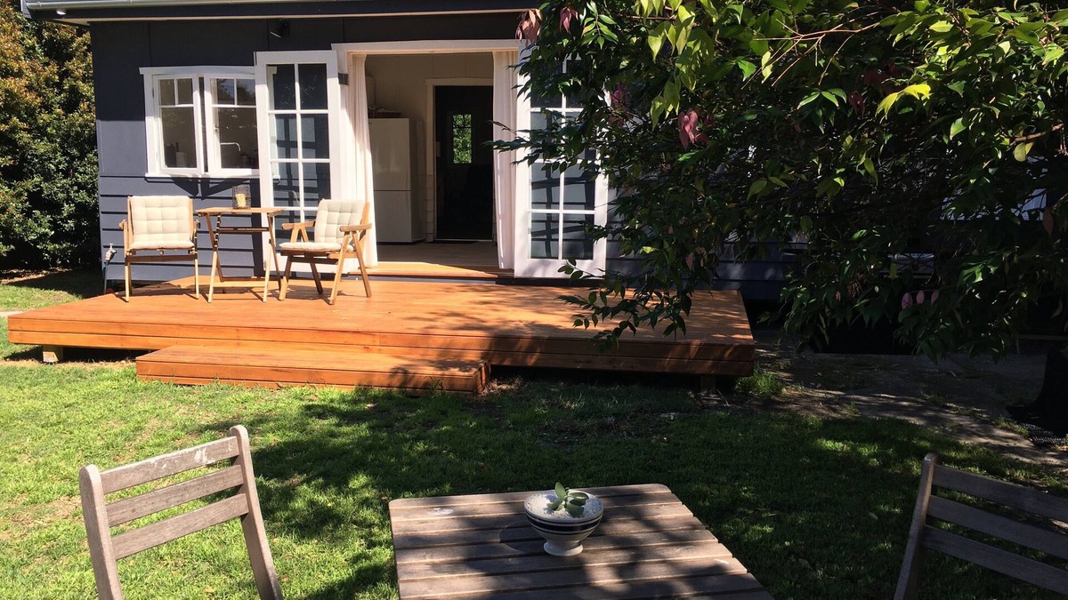 Burrill Lake View Holiday Cottage - pet friendly 🐶