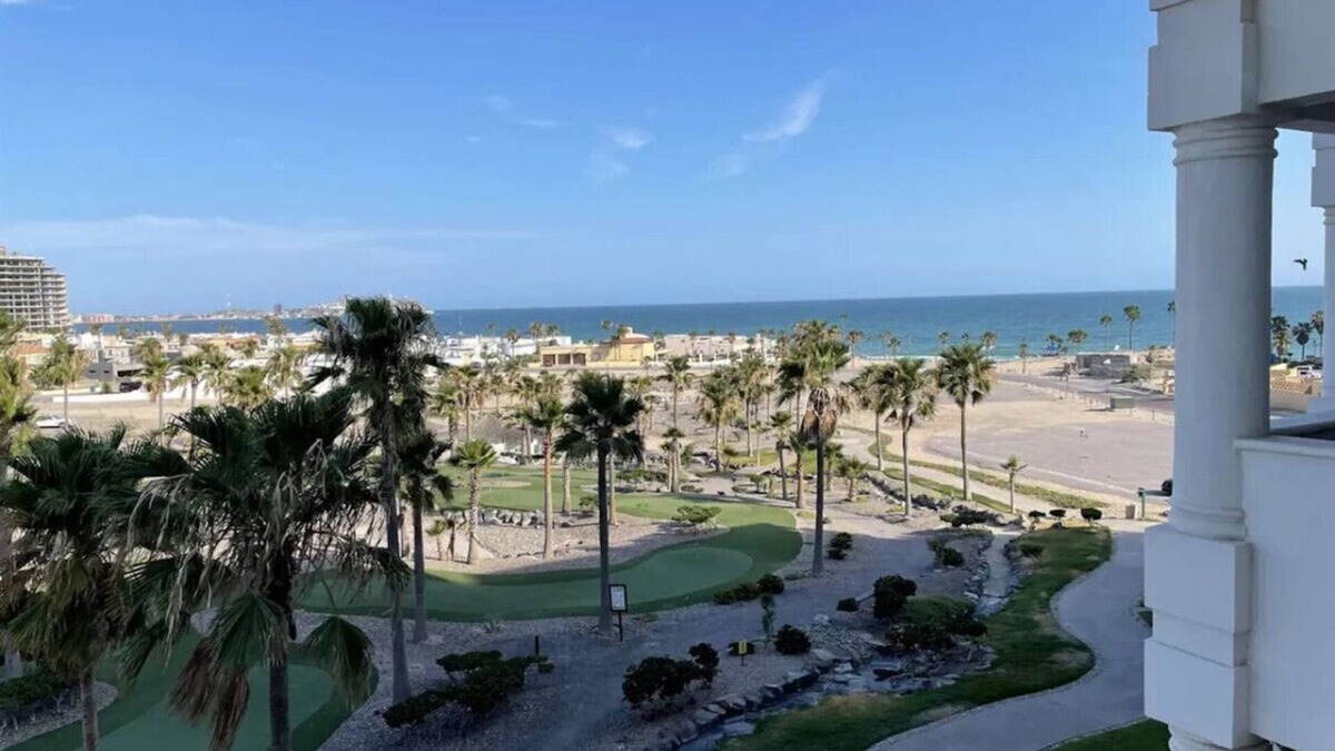 Casa Blanca C306 Pet Friendly Ocean View Retreat