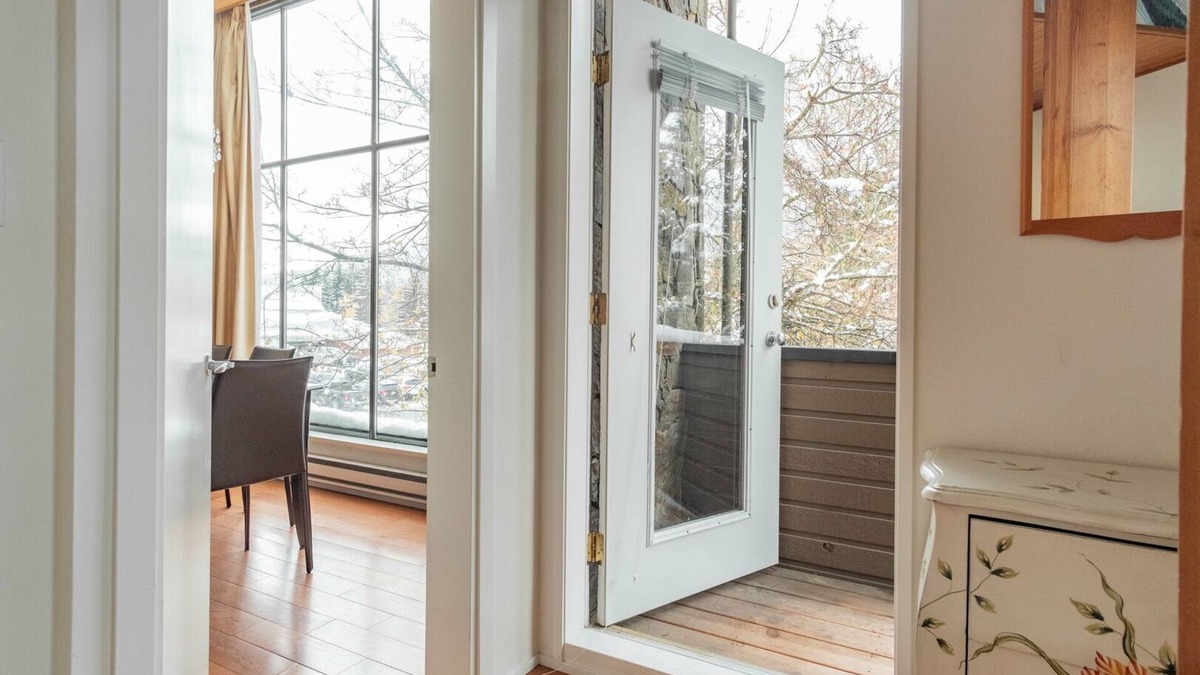 Charming 2BDR Condo | Smack in the Center of Whistler Village - Walk to Everything!