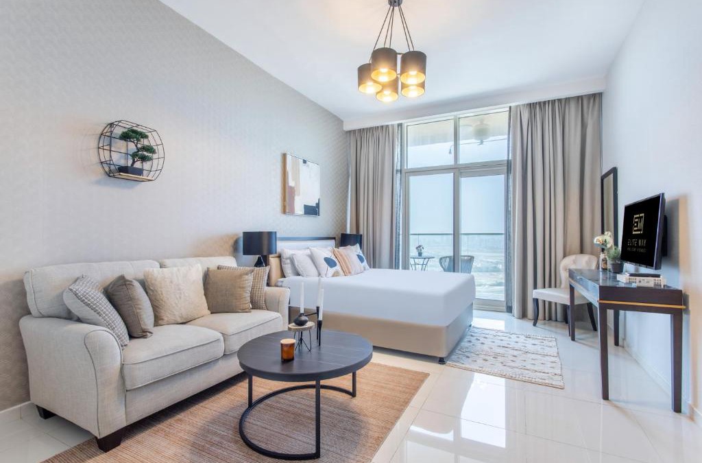 Contemporary Studio-Ghalia Tower