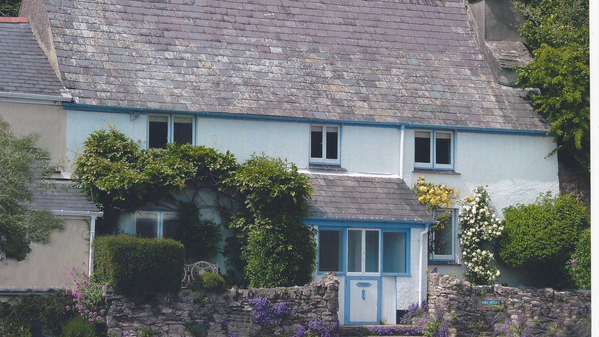 Delighful family owned, grade II listed cottage, 3 bedrooms - sleeps 7