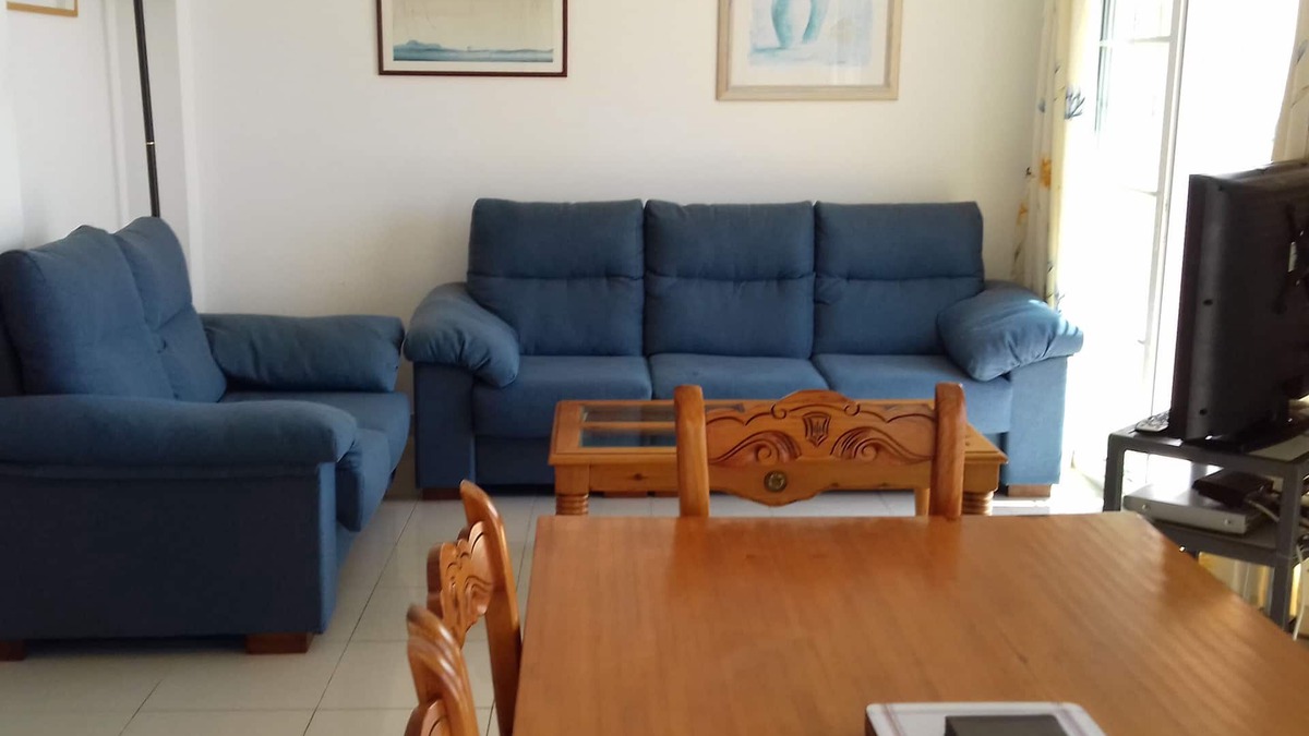 Detached Villa with air con, wi-fi, TV, private pool and spectacular views
