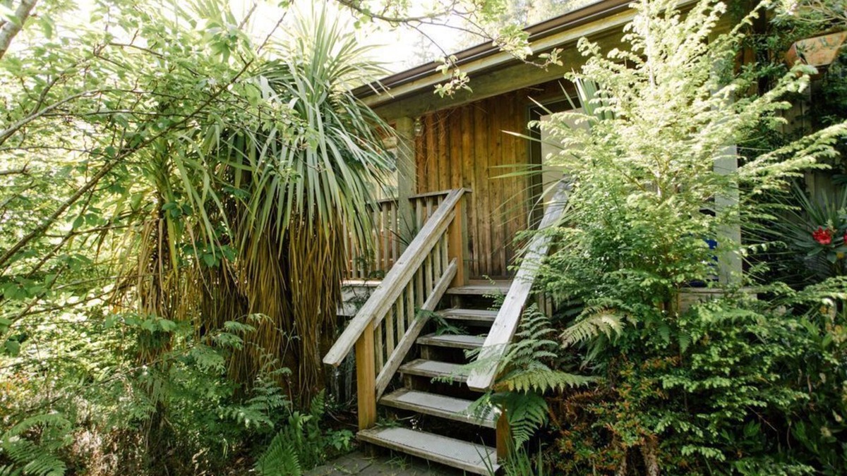 Dunes Cabin at Chesterman Beach, Tofino B.C.