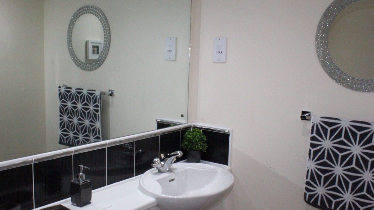 Edinburgh City Luxury Apartment Spectrum