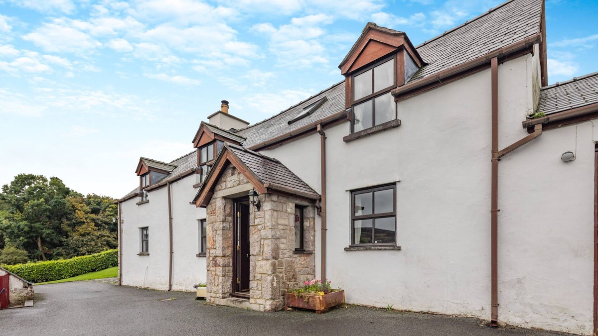 Hendy - Three Bedroom House, Sleeps 6