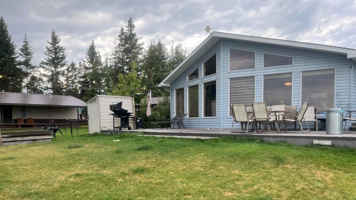 House "Cabin" to rent weekend or weekly, Grandview Beach