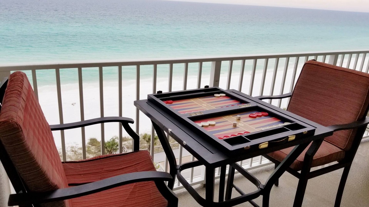 Inquire: 2026 Snowbird Rate! Ocean Front Deluxe: heated pool, hot tub,pickleball