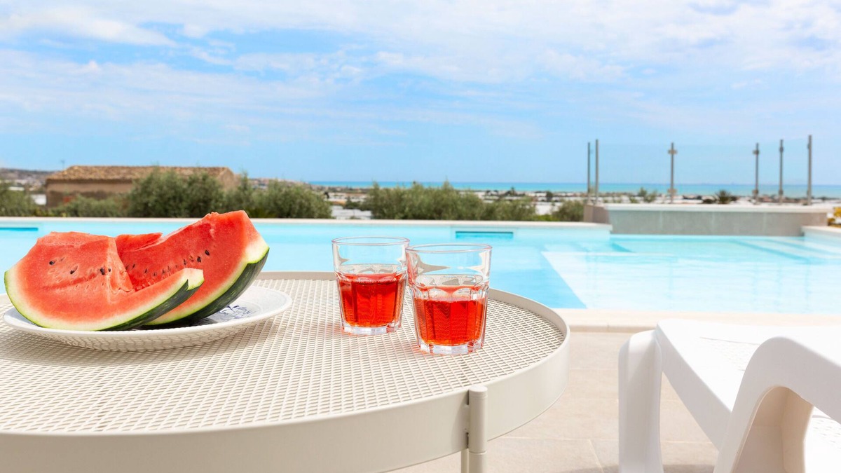 Joy, emotions of Casa Barone, sea view, swimming pool, wifi, barbecue
