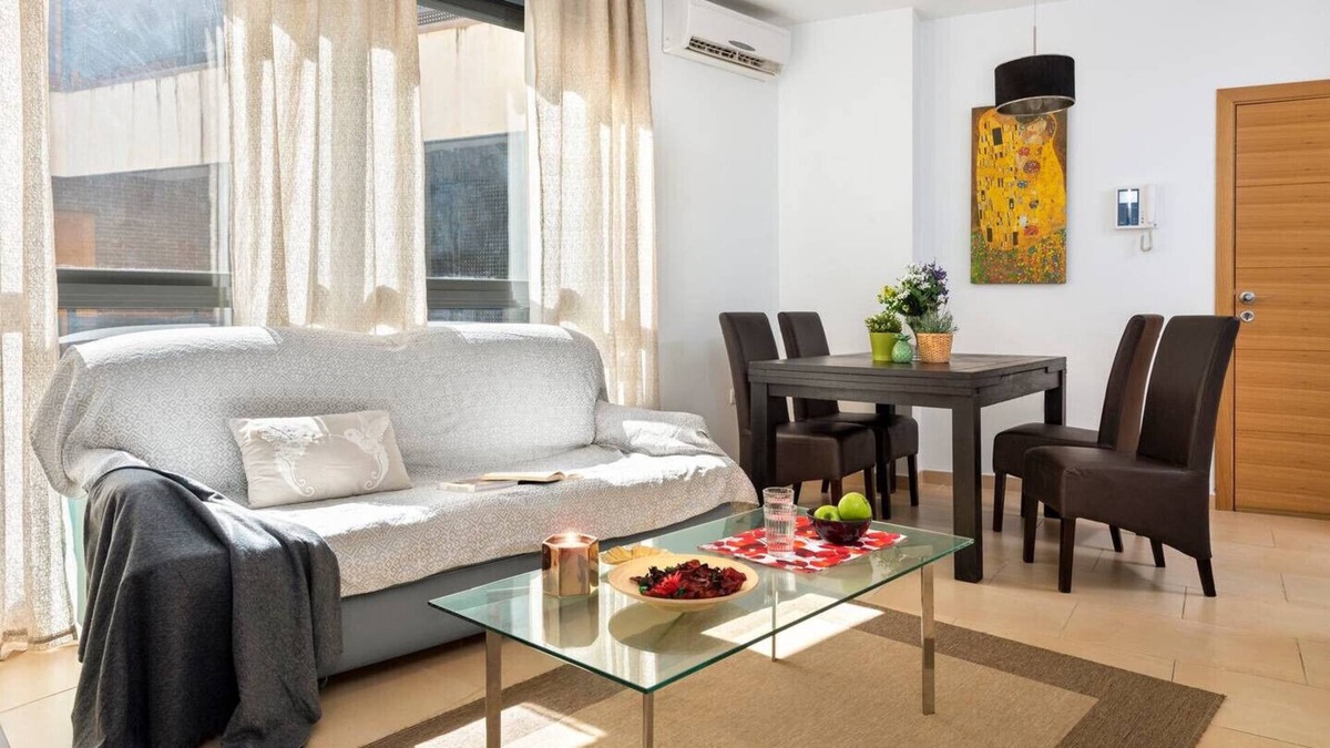 Juzgado by Sevillaluxurysuites