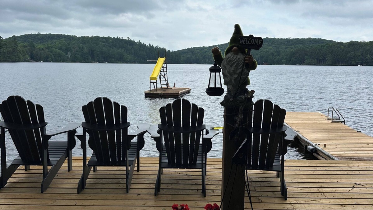 Lake & Bedrock of Muskoka — Entire Muskoka style villa with waterfront & forest