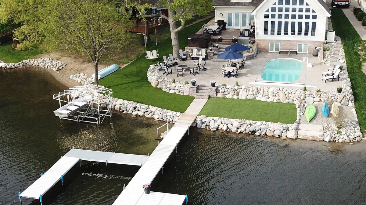 Lakefront Home on Jimmerson Lake, Hot Tub, Game Room, & Heated Pool