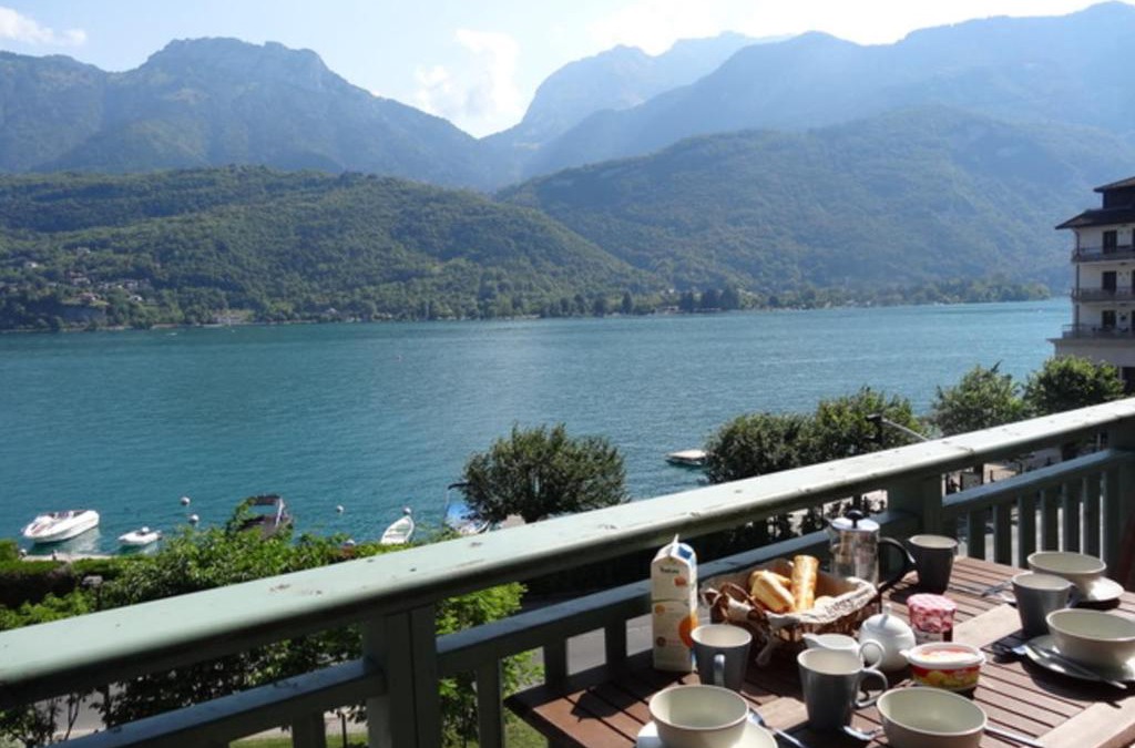 Le pavillon du lac
