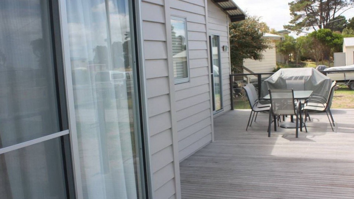 Leeward Beach House - a perfect getaway!