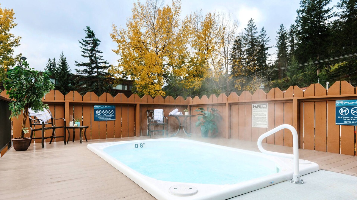 Lobstick Lodge