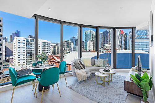 Lumina Suites