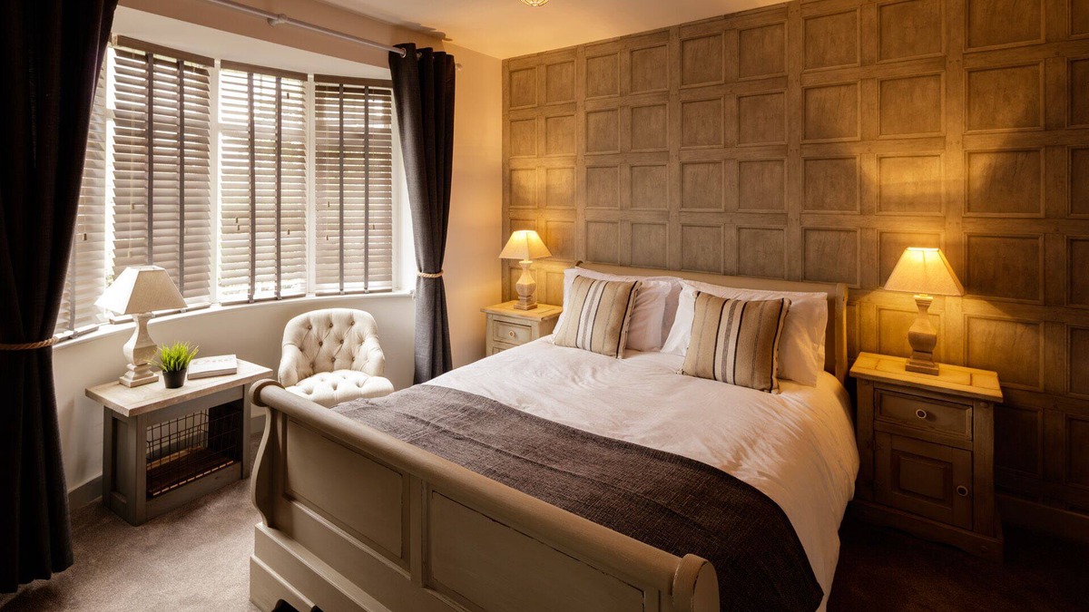 Luxury cottage by the sea/golf course, harbour, 5 bed,parking,garden,petfriendly