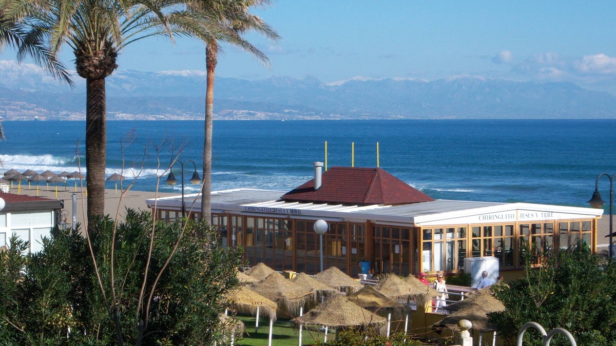 Luxury Frontline Apartment on La Carihuela Beach
