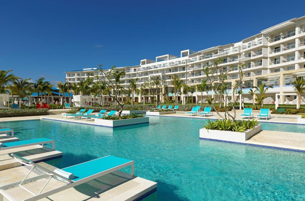 Margaritaville Island Reserve Cap Cana Wave - A Karisma All-Inclusive Experience for All