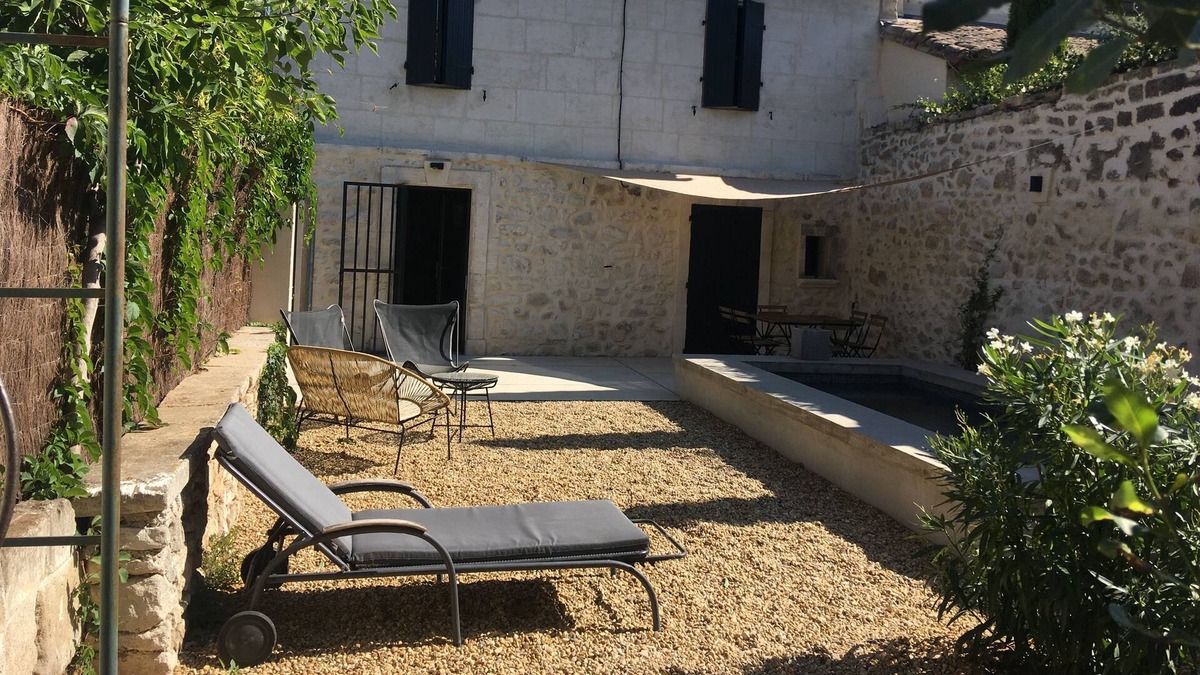 Maussane annex, private pool house