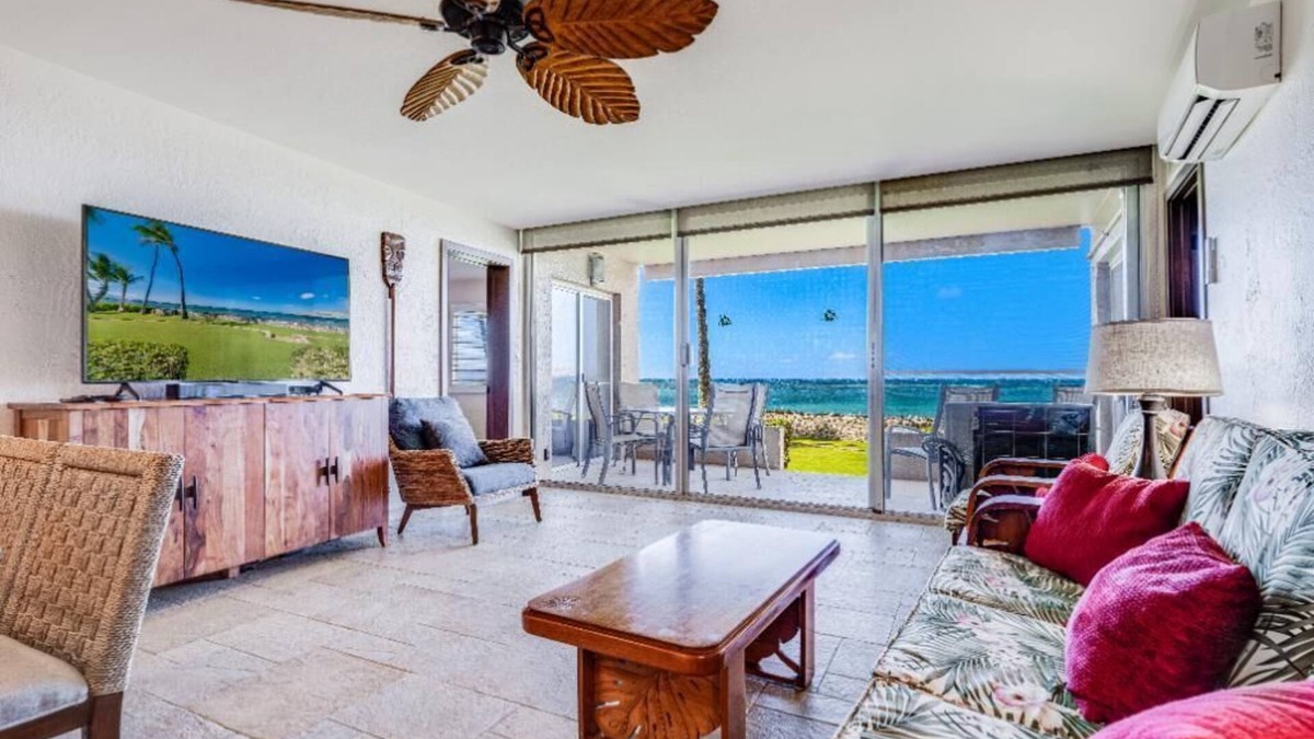 Menehune Shores #115 – Ground Floor Comfort with Direct Beach Access