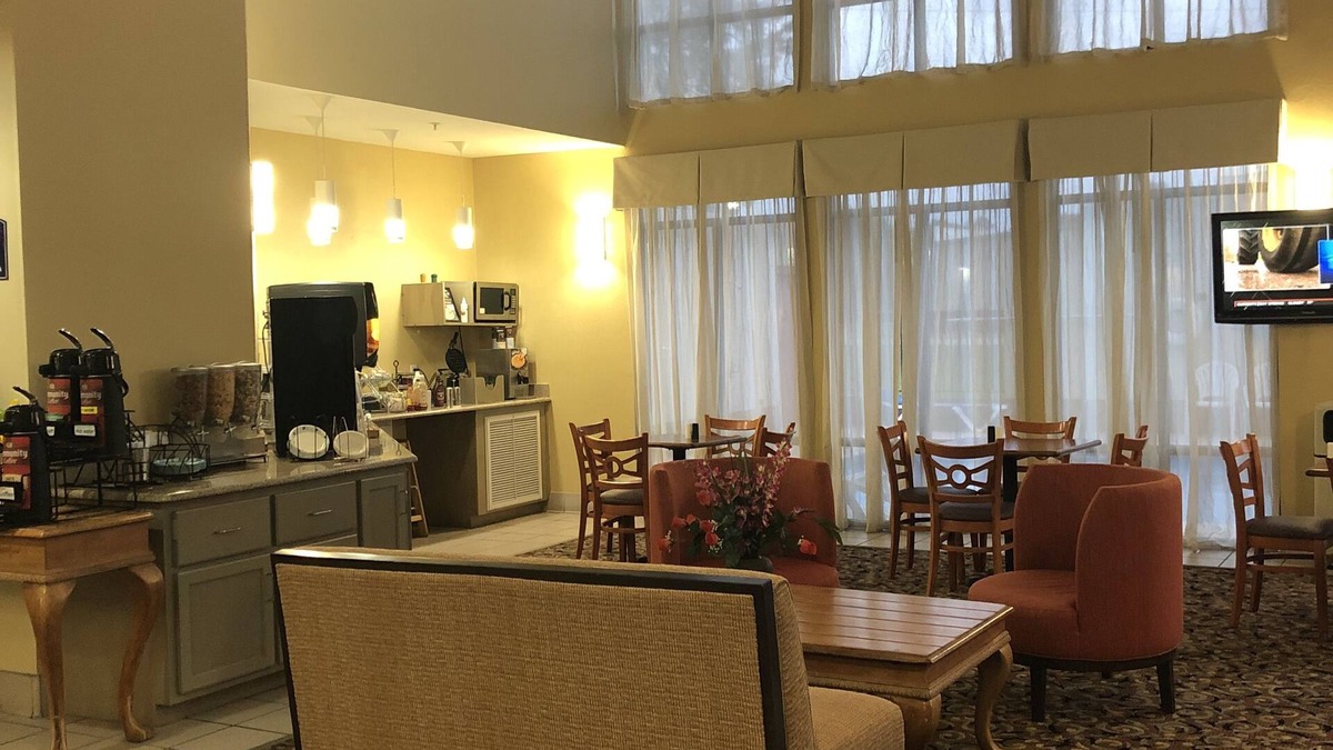 Millennium Inn