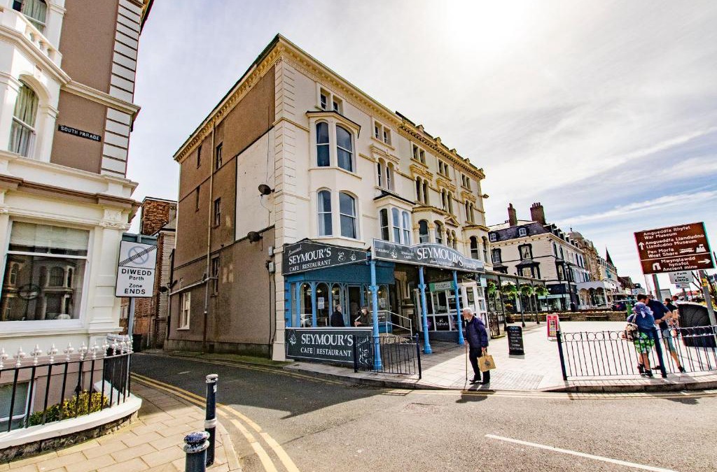 Montague House Apartments