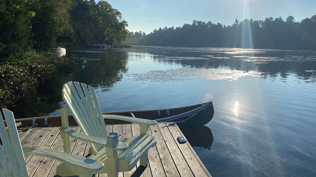 Nature Lover's Waterfront Retreat Near Kingston