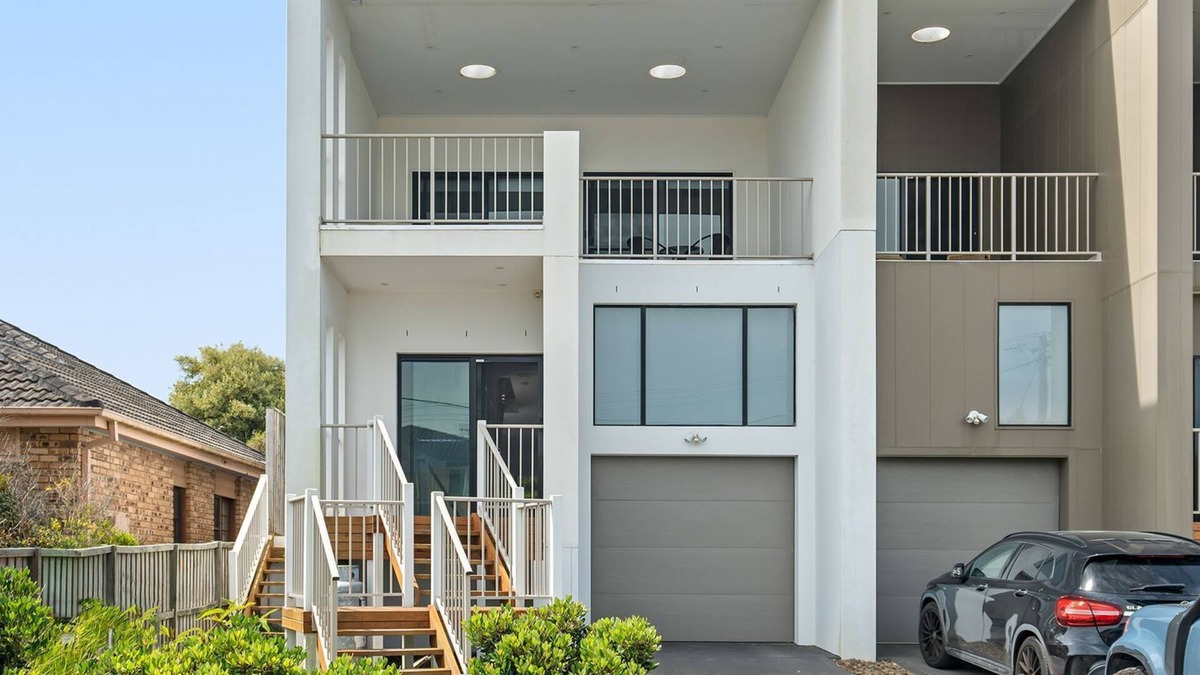 North Entrance Holiday Home