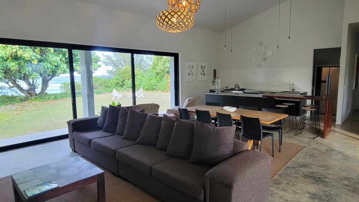 Oceanfront Villa great for small groups or families.
