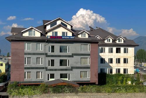 OPERA INN