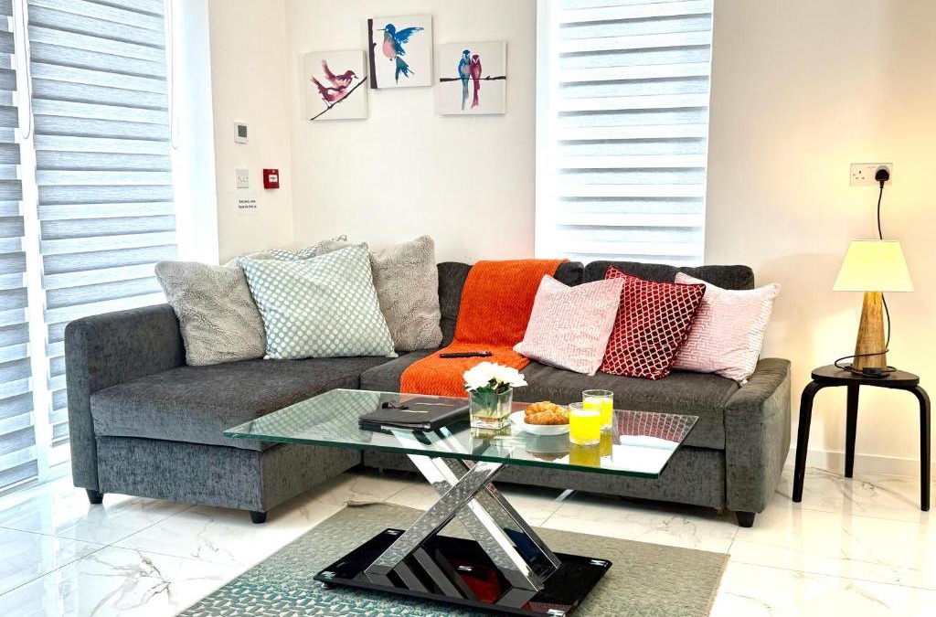 Paradigm House, Luxury 2-Bedroom Apartment 3, Free Parking, Oxford